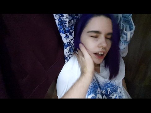 ❤️ I kitea taku tuahine i roto i te kaapata ka awhina ia ia ki te cum ❤️ Karekau Nui i porn mi.hentai-for.ru ❌️❤